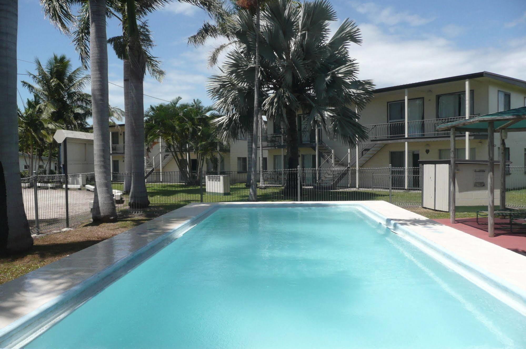 Ocean Breeze Apartments Bowen Ngoại thất bức ảnh